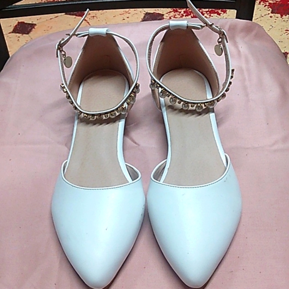 Size 8 1/2 SHOES